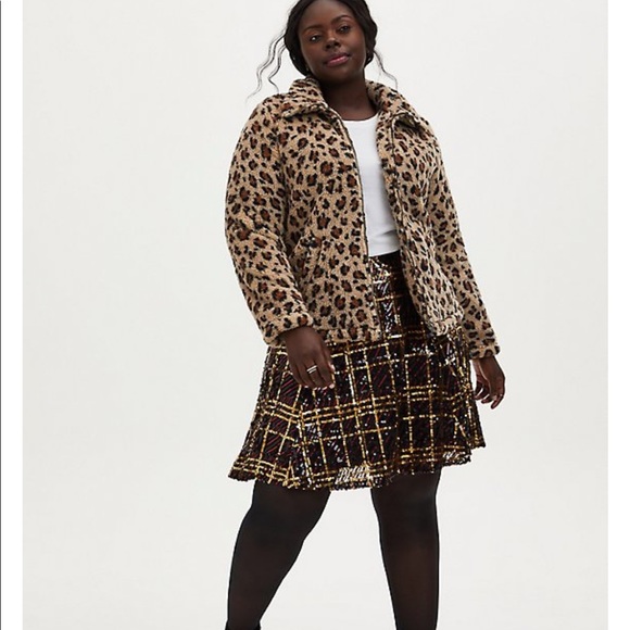 TORRID LEOPARD FAUX FUR ZIP JACKET😍 brand new! - Picture 5 of 8